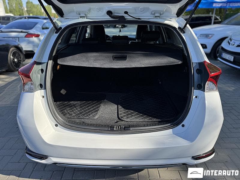 Toyota Auris 2015 — Миниатюра 5