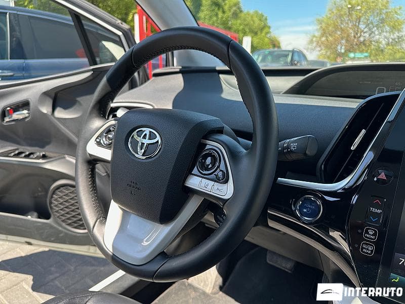 Toyota Prius 2018 — Миниатюра 11