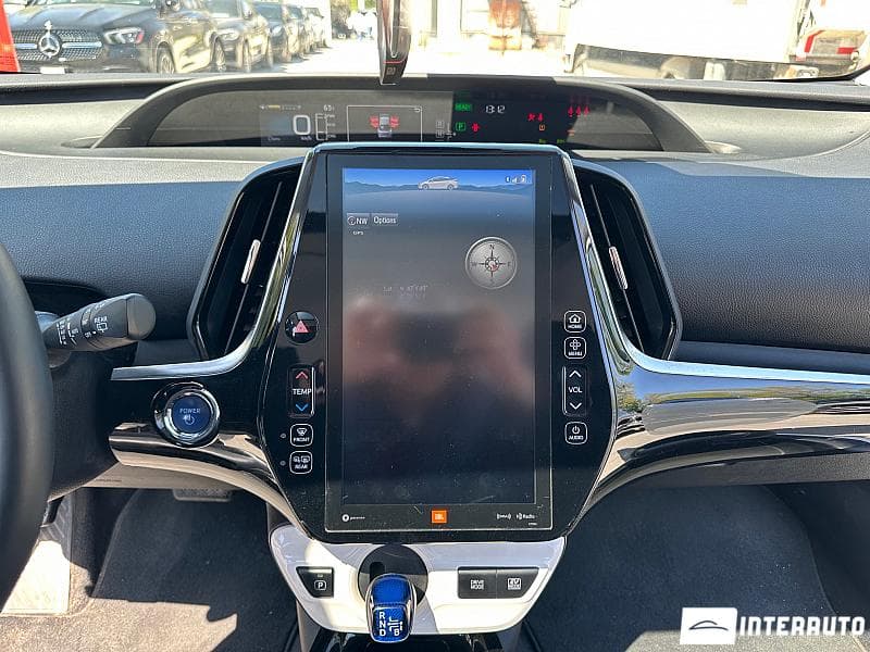 Toyota Prius 2018 — Миниатюра 13