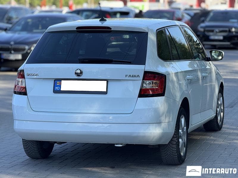 Skoda Fabia 2018 — Миниатюра 2