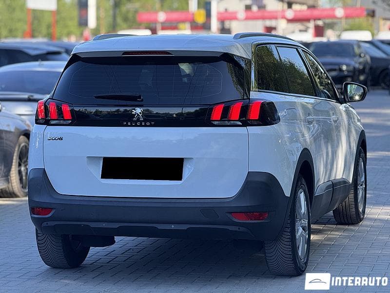 Peugeot 5008 2019 — Миниатюра 2