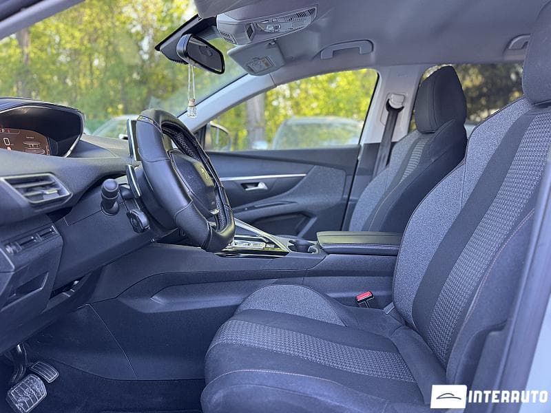 Peugeot 5008 2019 — Миниатюра 7
