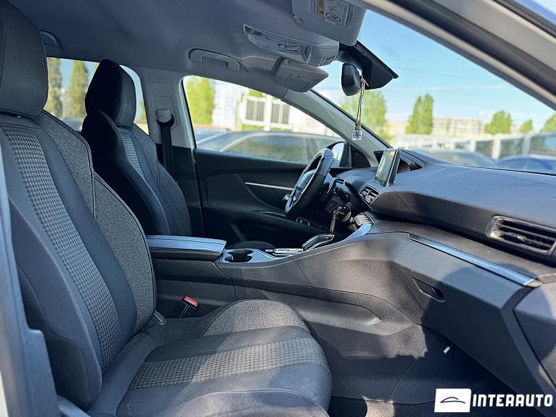 Peugeot 5008 2019 — Миниатюра 16