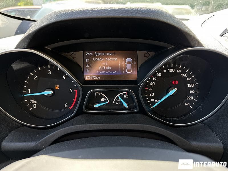 Ford Kuga 2017 — Миниатюра 8