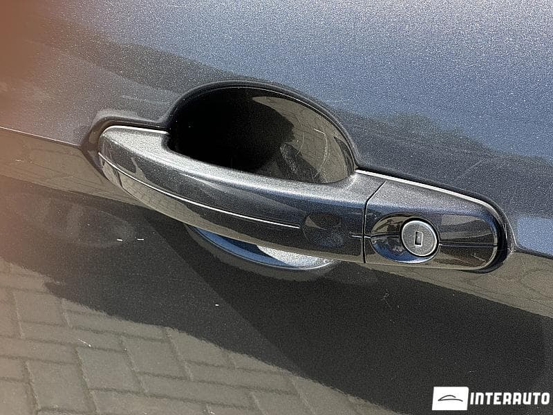 Ford Kuga 2017 — Миниатюра 16