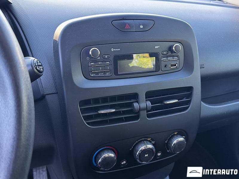 Renault Clio 2014 — Миниатюра 12