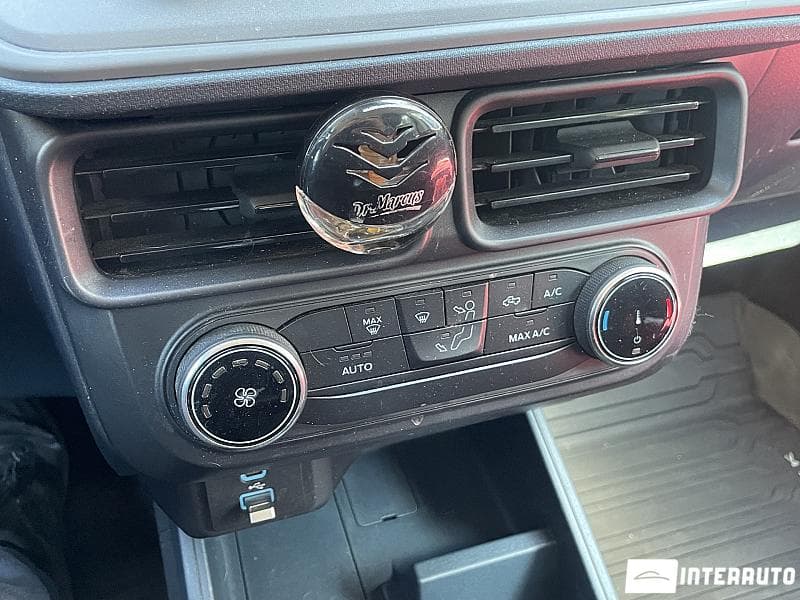 Ford Maverick 2022 — Миниатюра 12
