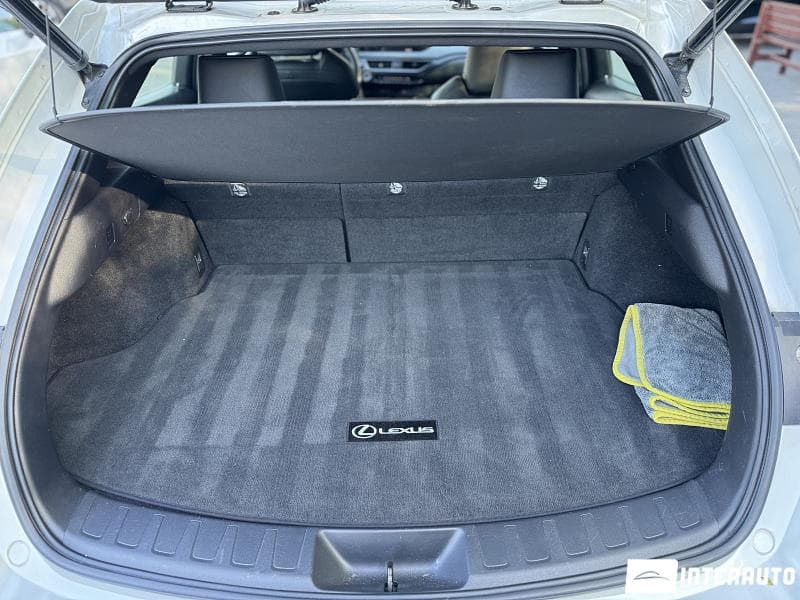 Lexus UX 250h 2020 — Миниатюра 19