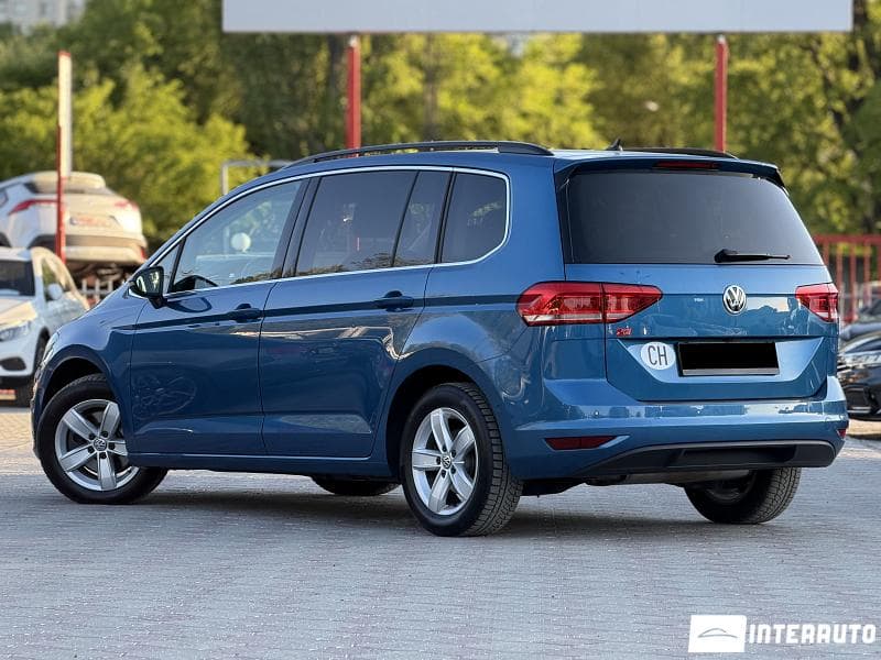 2019 Volkswagen Touran — Miniatură 3