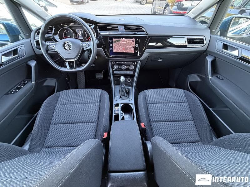 2019 Volkswagen Touran — Miniatură 8