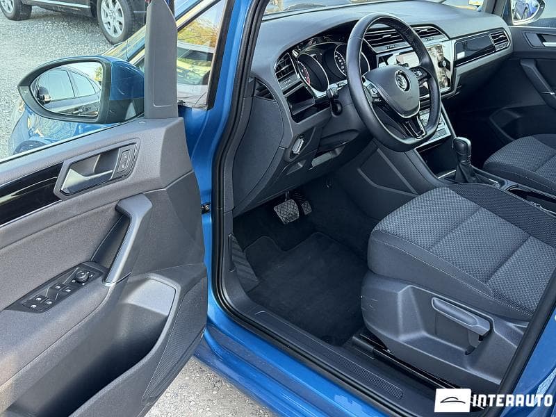 2019 Volkswagen Touran — Miniatură 5