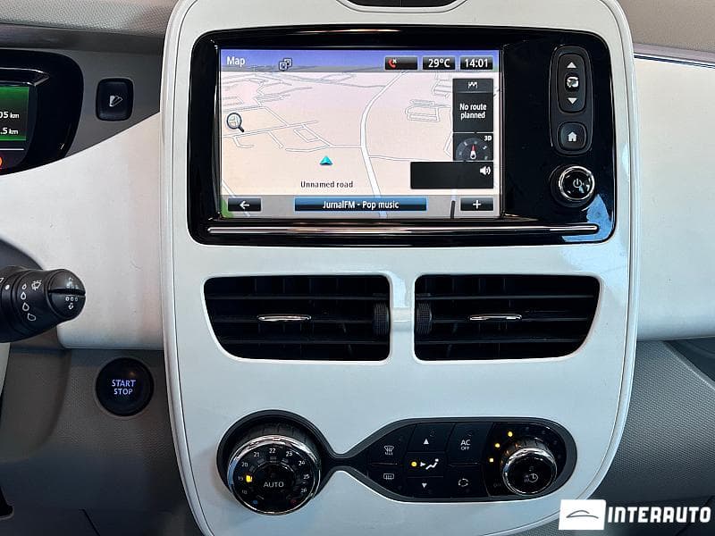 Renault ZOE 2014 — Миниатюра 11