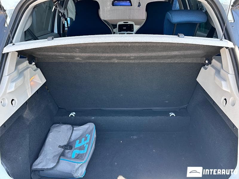 Renault ZOE 2014 — Миниатюра 17