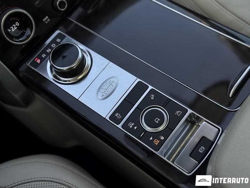 Land Rover Range Rover Vogue 2020 — Миниатюра 14