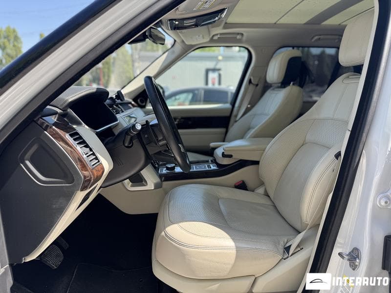 Land Rover Range Rover Vogue 2020 — Миниатюра 5