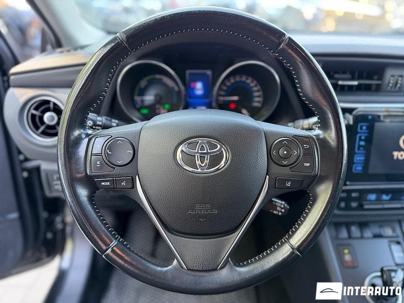 Toyota Auris 2018 — Миниатюра 8