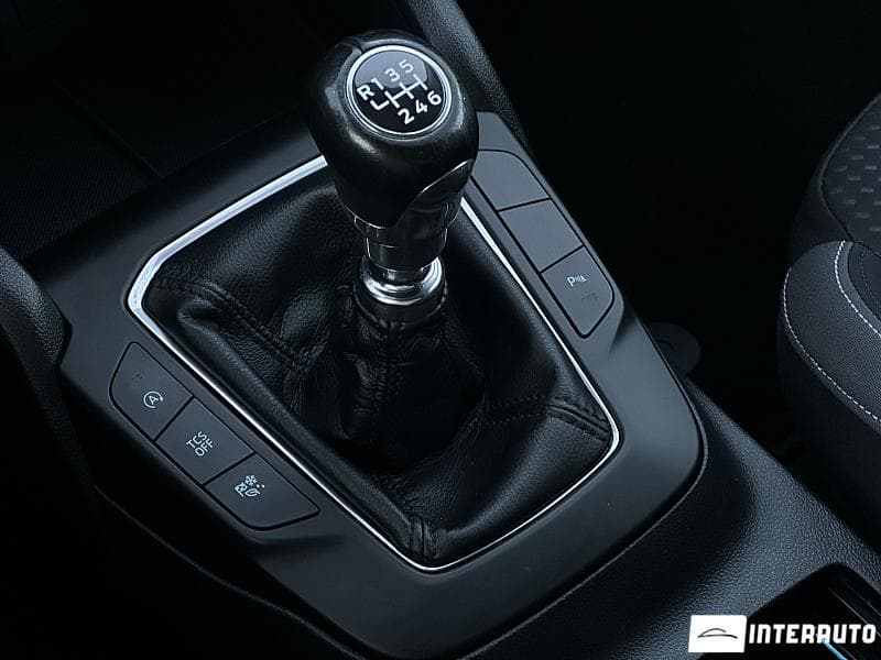 2018 Ford Focus — Miniatură 12