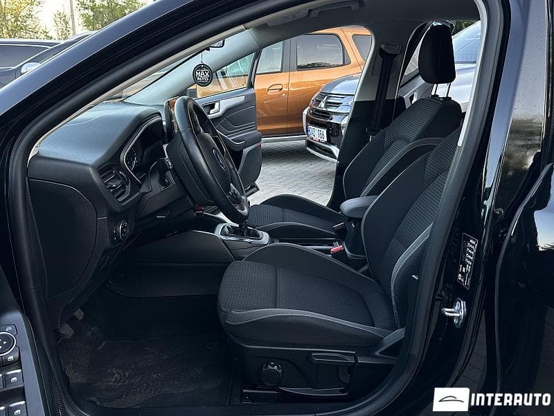 2018 Ford Focus — Miniatură 5