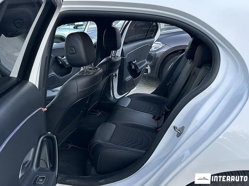 Mercedes A 180 2018 — Миниатюра 13