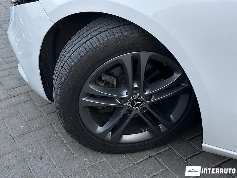 Mercedes A 180 2018 — Миниатюра 18
