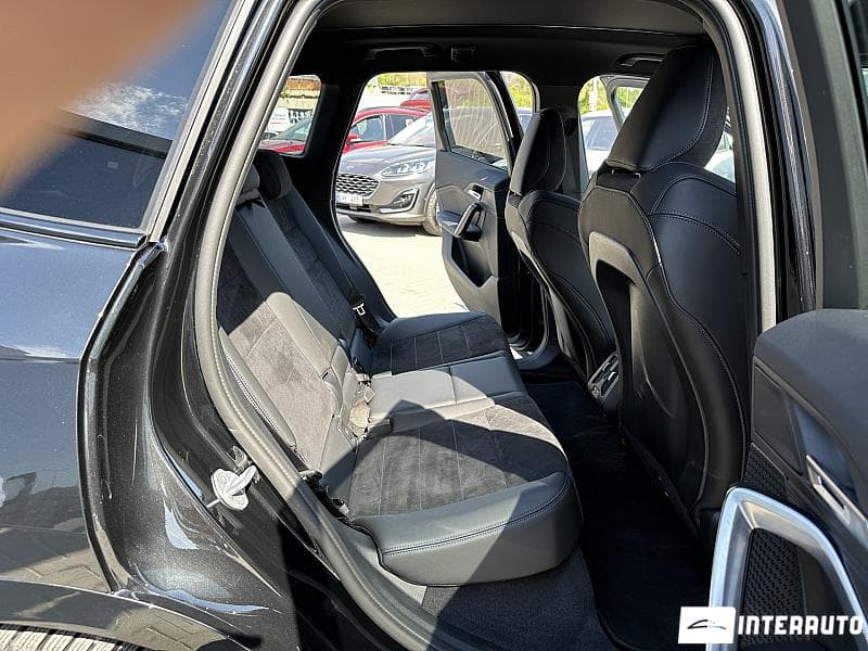 BMW iX1 xDrive30 2025 — Миниатюра 16