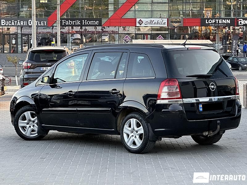 Opel Zafira 2009 — Миниатюра 4