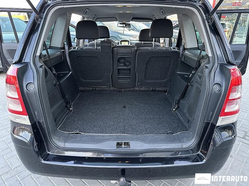 Opel Zafira 2009 — Миниатюра 18