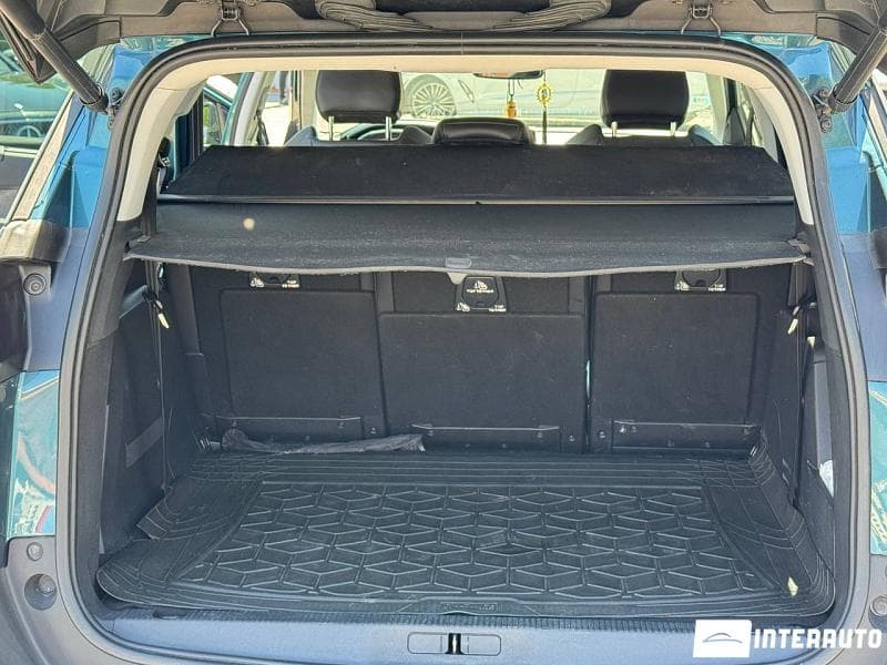 Peugeot 5008 2017 — Миниатюра 8