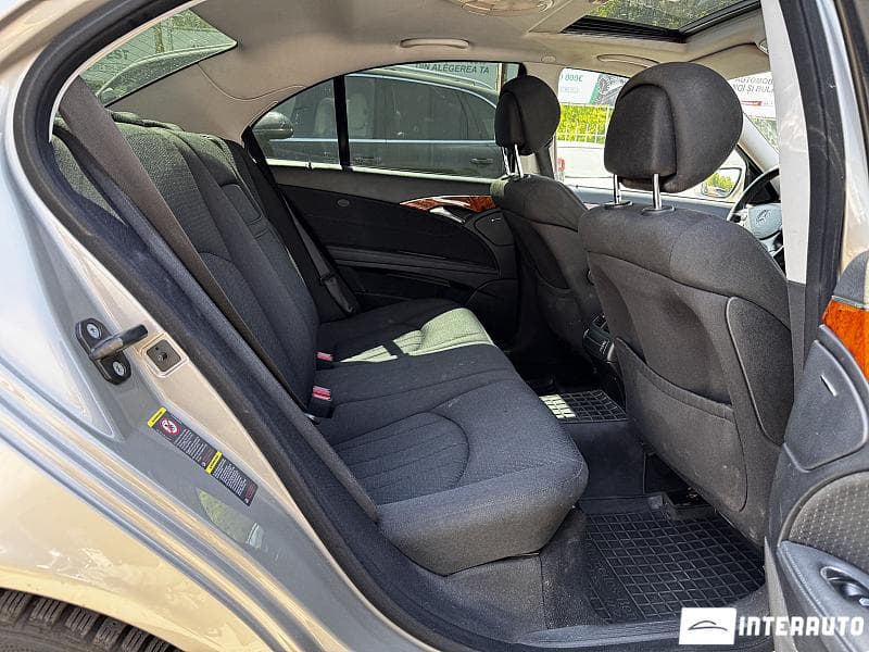 Mercedes E 200 2007 — Миниатюра 17