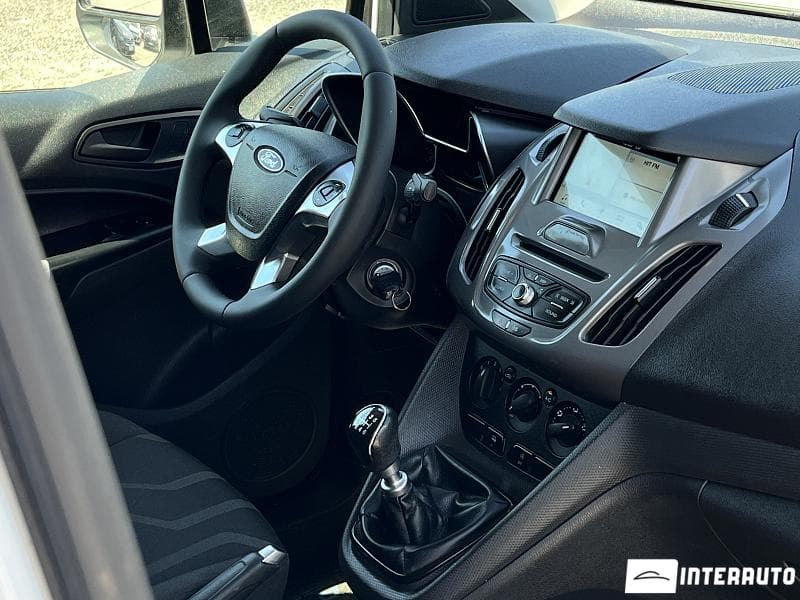 Ford Transit Connect 2016 — Миниатюра 8