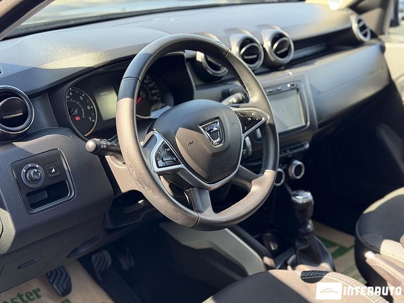 Dacia Duster 2018 — Миниатюра 9
