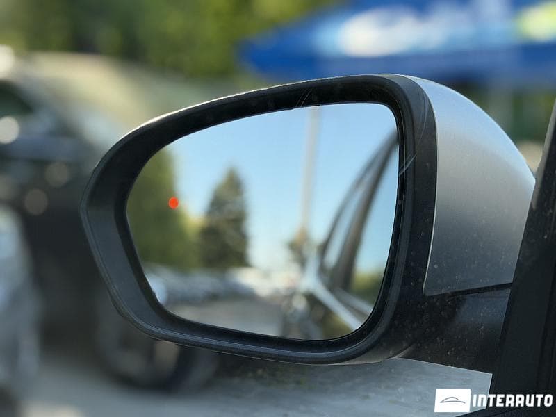 Dacia Duster 2018 — Миниатюра 6