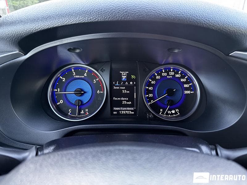 Toyota Hilux 2018 — Миниатюра 11