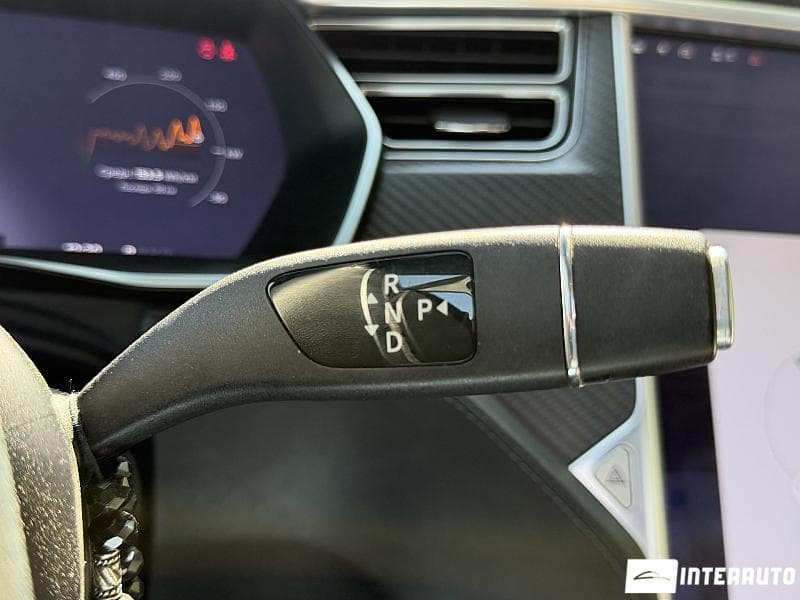 Tesla Model X 2016 — Миниатюра 14