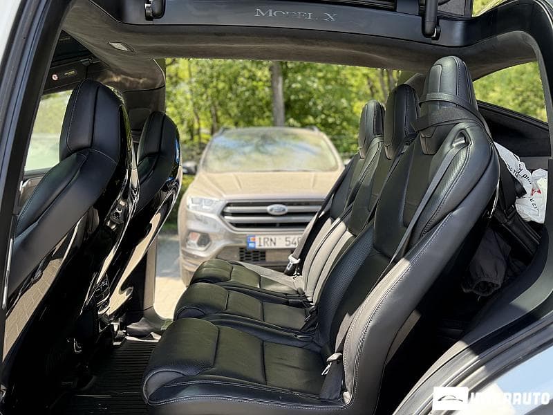 Tesla Model X 2016 — Миниатюра 17