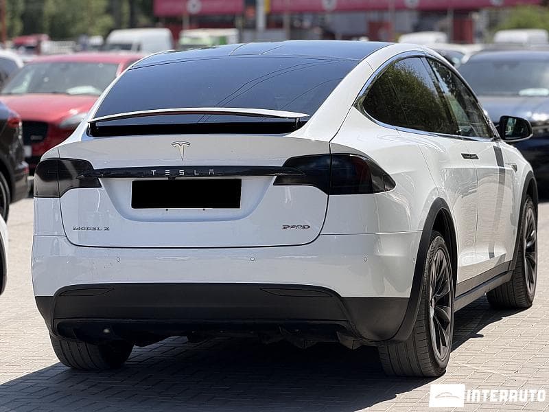 Tesla Model X 2016 — Миниатюра 4
