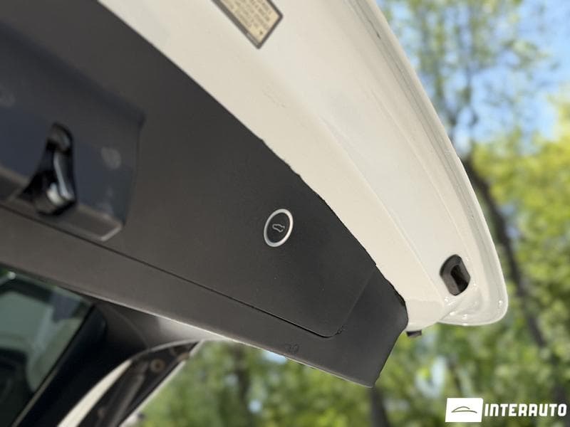 Tesla Model X 2016 — Миниатюра 6