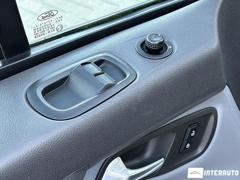 Ford Transit 2016 — Миниатюра 18