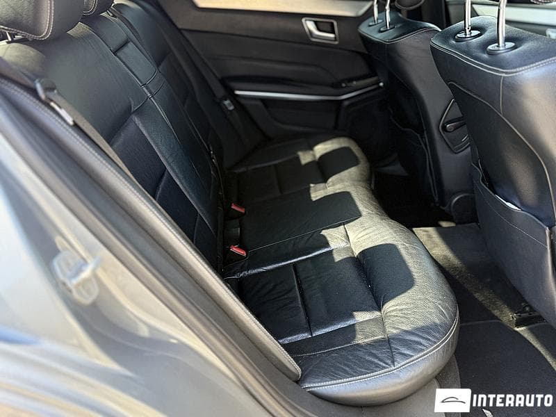 Mercedes E 220 2013 — Миниатюра 16
