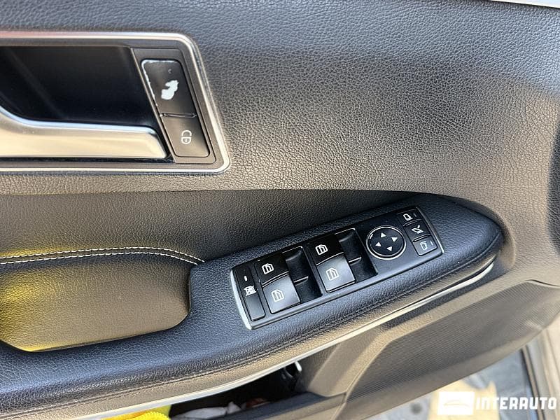 Mercedes E 220 2013 — Миниатюра 7