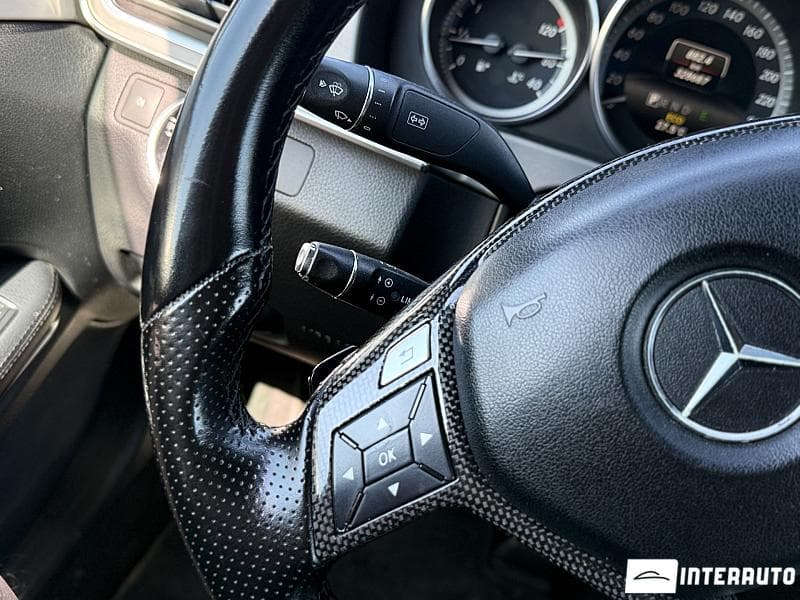 Mercedes E 220 2013 — Миниатюра 11