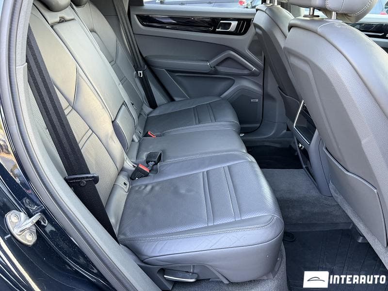 Porsche Cayenne 2019 — Миниатюра 21