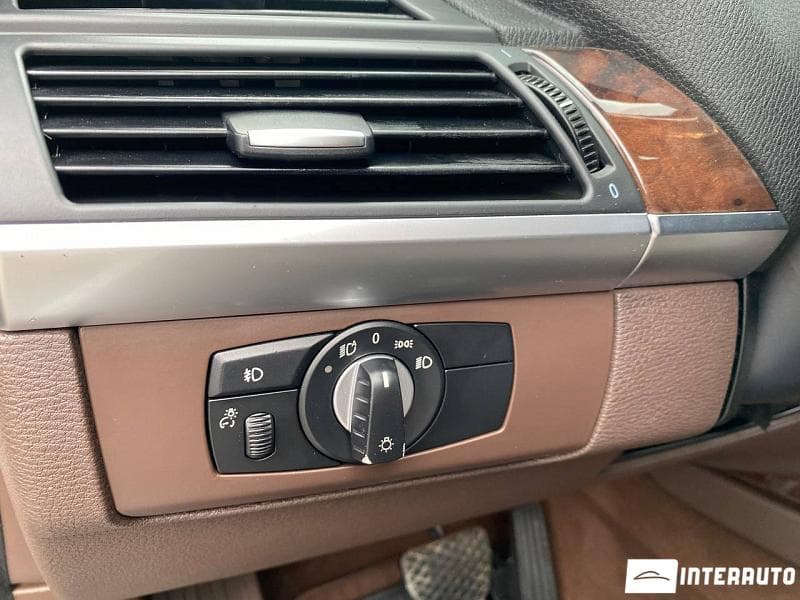 2009 BMW X5 3.0i — Miniatură 13