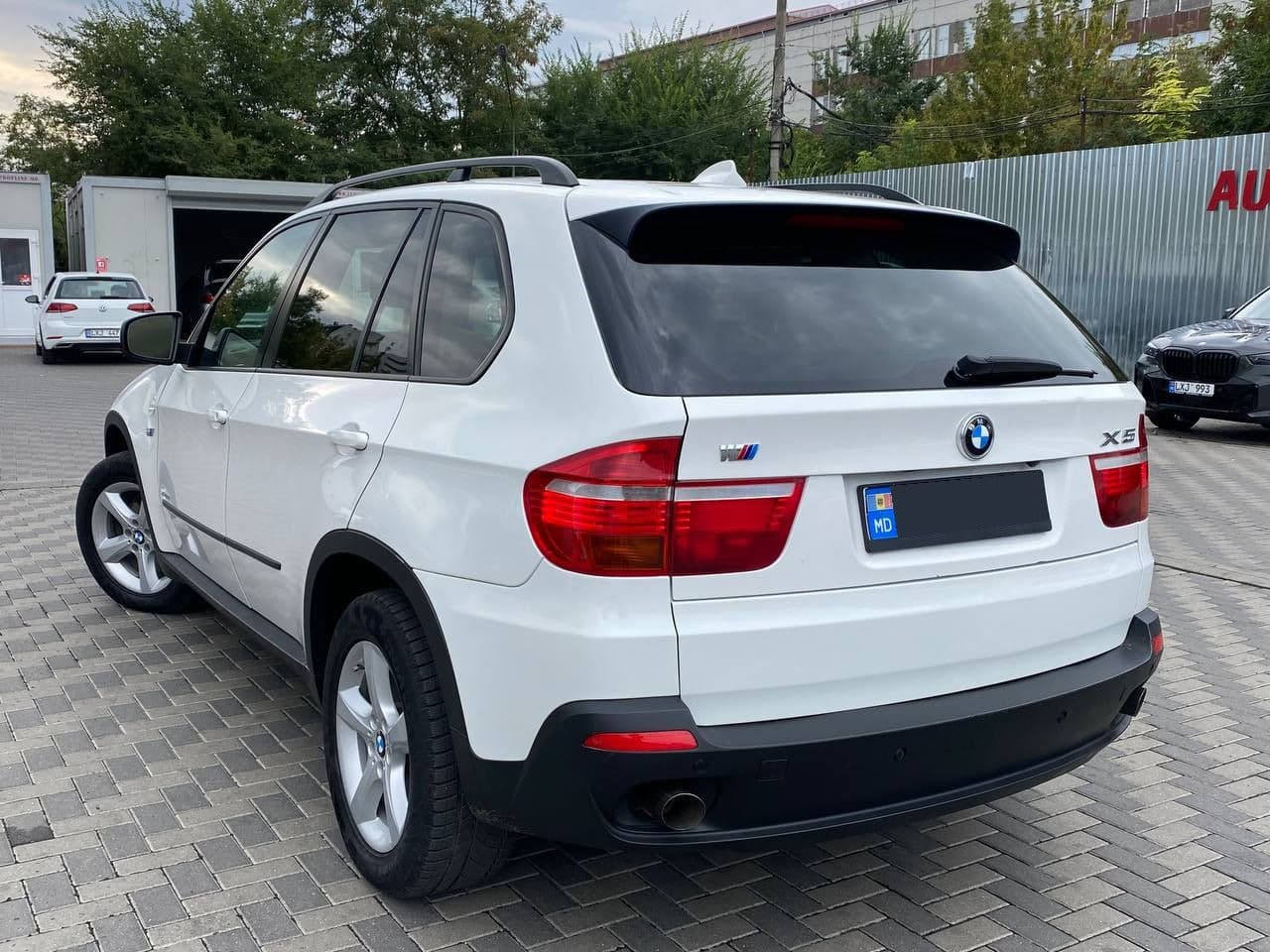 2009 BMW X5 3.0i — Miniatură 2