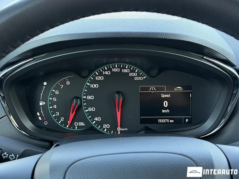 Chevrolet Trax 2017 — Миниатюра 12