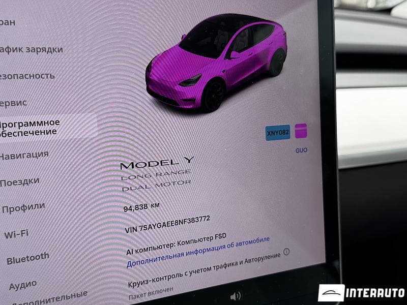 Tesla Model Y 2022 — Миниатюра 10