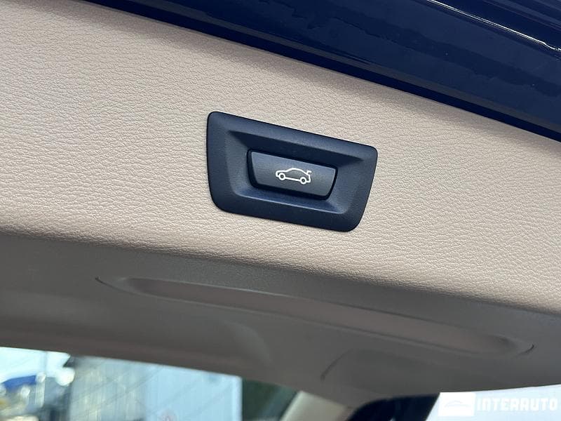 2016 BMW X3 2.0D — Miniatură 18