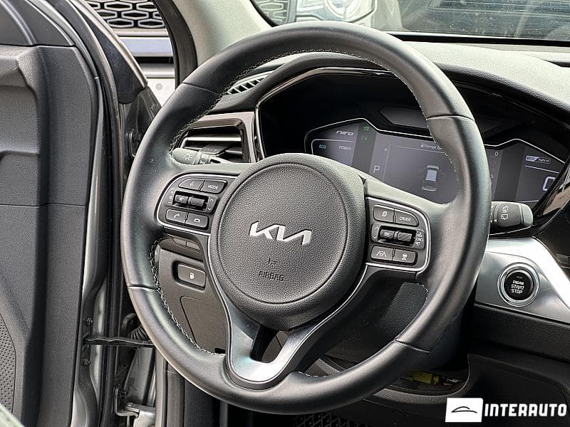 Kia Niro 2022 — Миниатюра 7