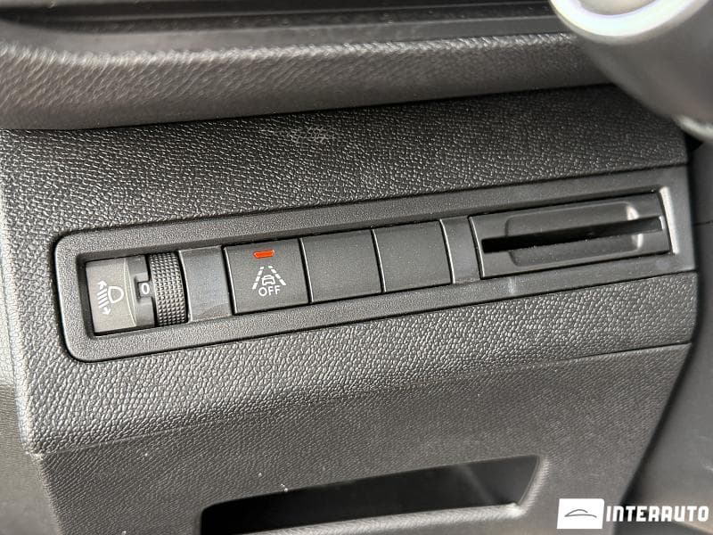 Peugeot 5008 2020 — Миниатюра 11