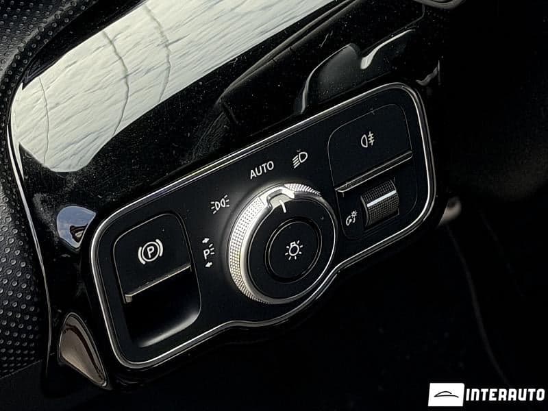 Mercedes A 180 2019 — Миниатюра 6